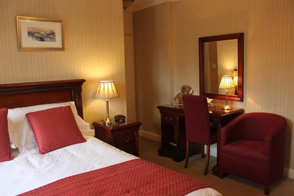 Mallyan Spout Hotel Goathland Kültér fotó