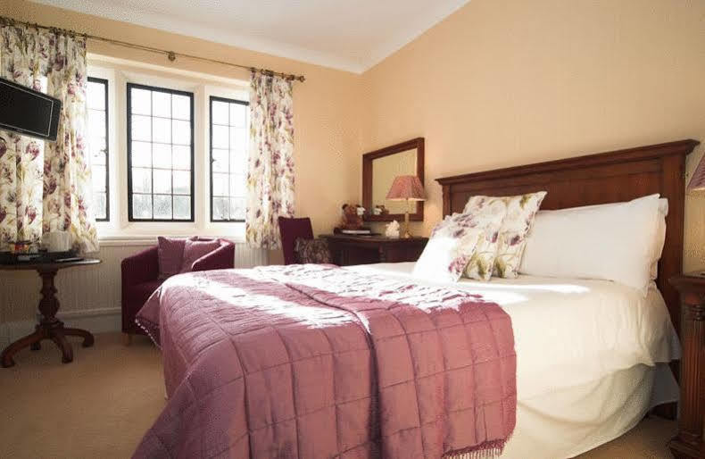 Mallyan Spout Hotel Goathland Kültér fotó