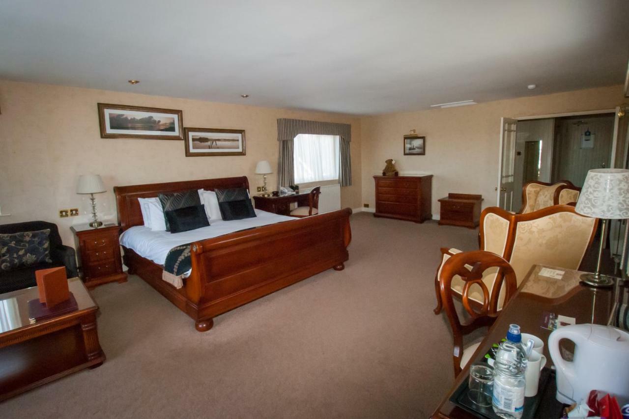 Mallyan Spout Hotel Goathland Kültér fotó
